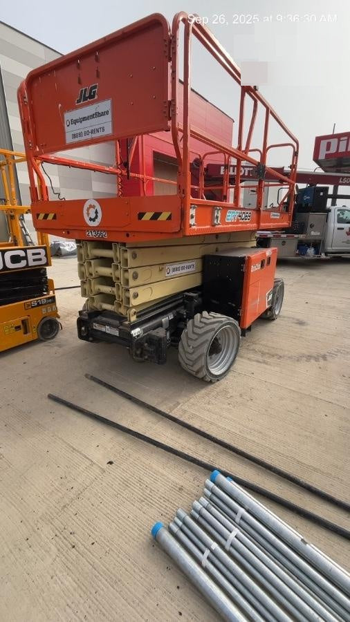 2022 JLG ERT4069