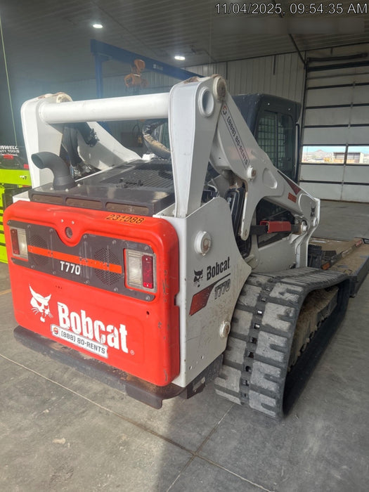 2022 Bobcat T770 92hp Doosan Diesel, Cab/Heat/Air, Rubber Tracks, Manual QC