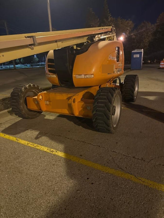 2019 JLG 600AJ