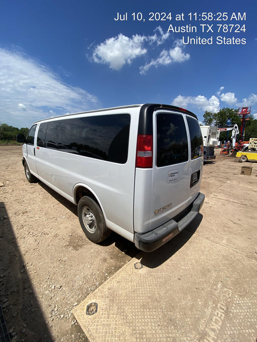 2023 CHEVROLET Express Van - Rental
