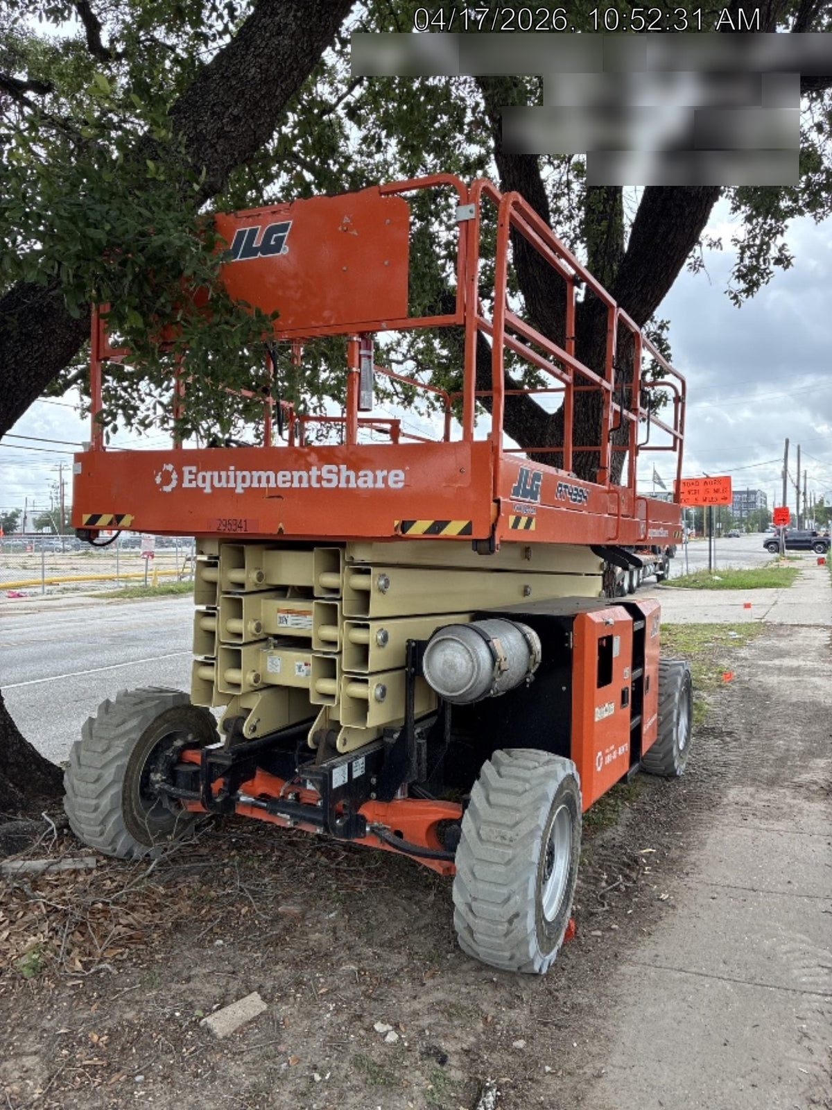 2023 JLG RT4394