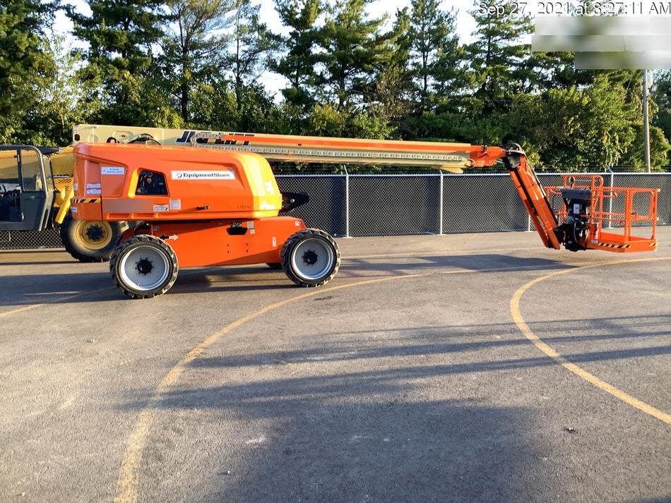 2021 JLG 660SJ