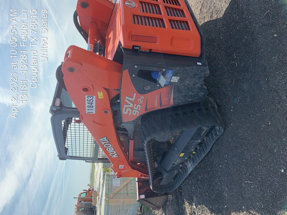2020 Kubota SVL95-2SHC Cab, Rubber Tracks, Hydraulic Quick Coupler