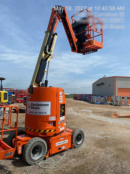 2022 JLG E300AJP