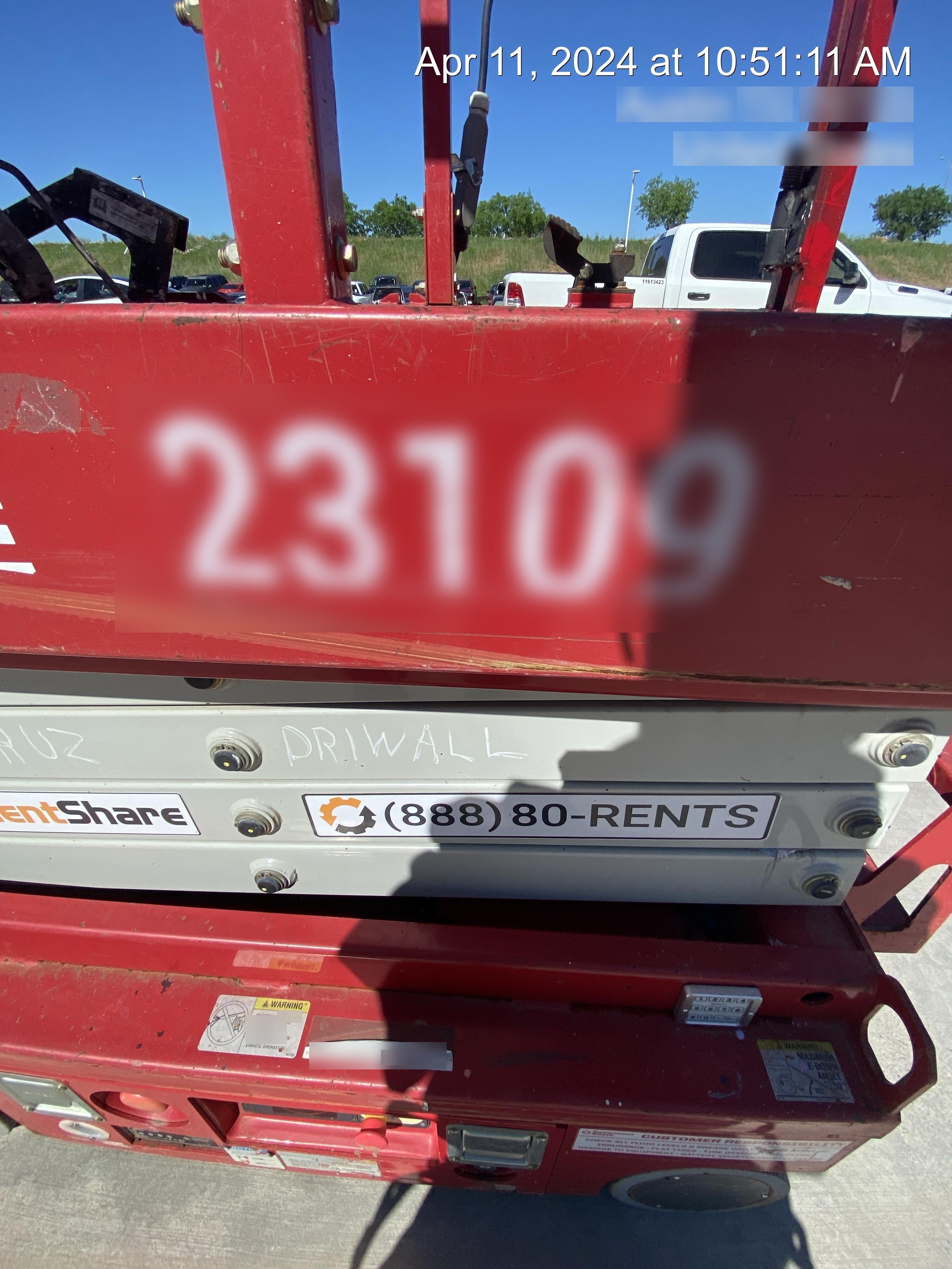 2019 MEC 1330SE MEC 1330SE w/ES Track Hardware, Full Extended 2 Year Warranty