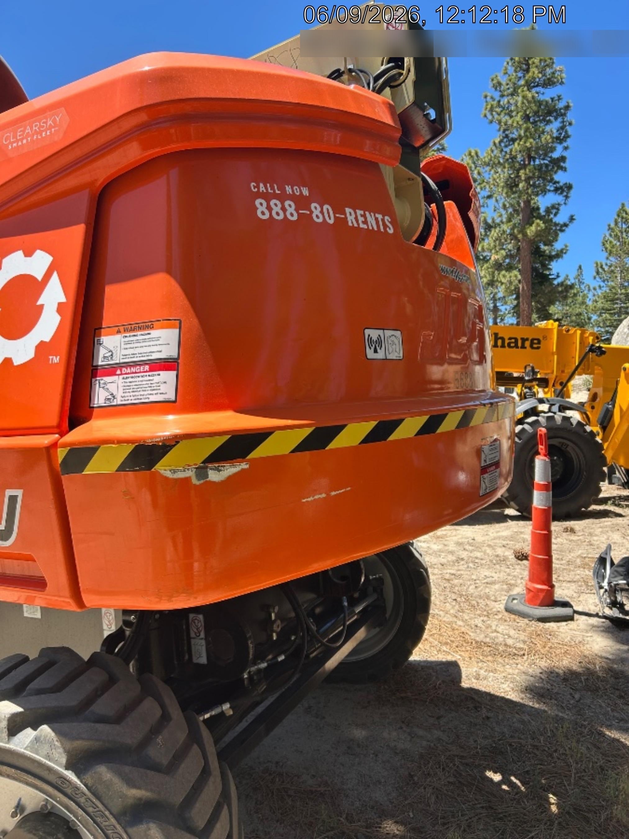2025 JLG 660SJ