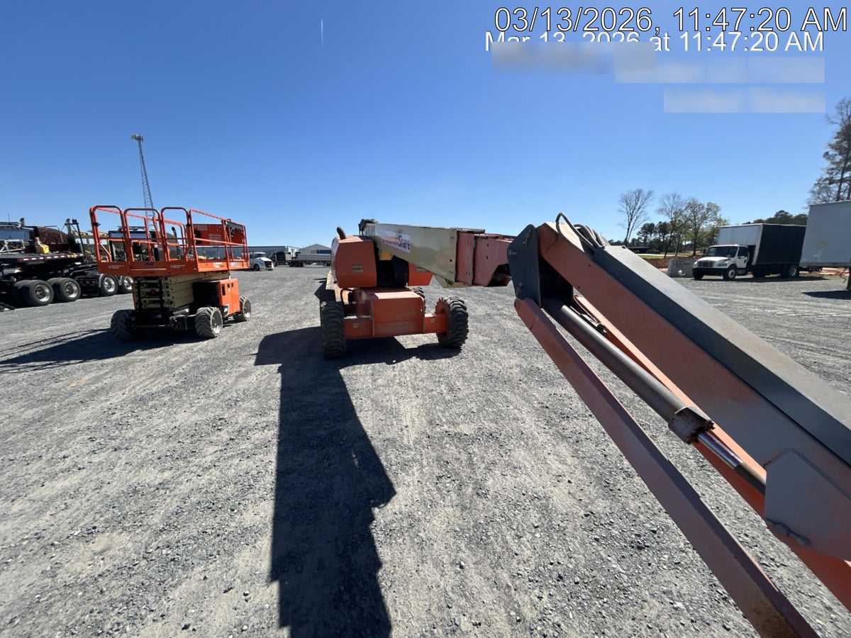 2016 JLG 660SJ
