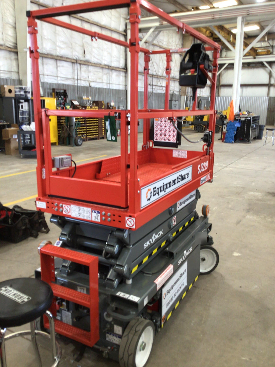2021 SKYJACK SJ3219
