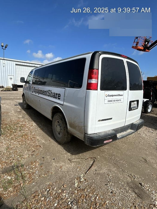 2023 CHEVROLET Express Van - Rental
