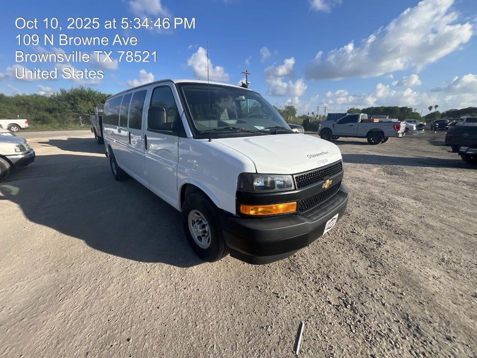 2025 CHEVROLET Express Van - Rental