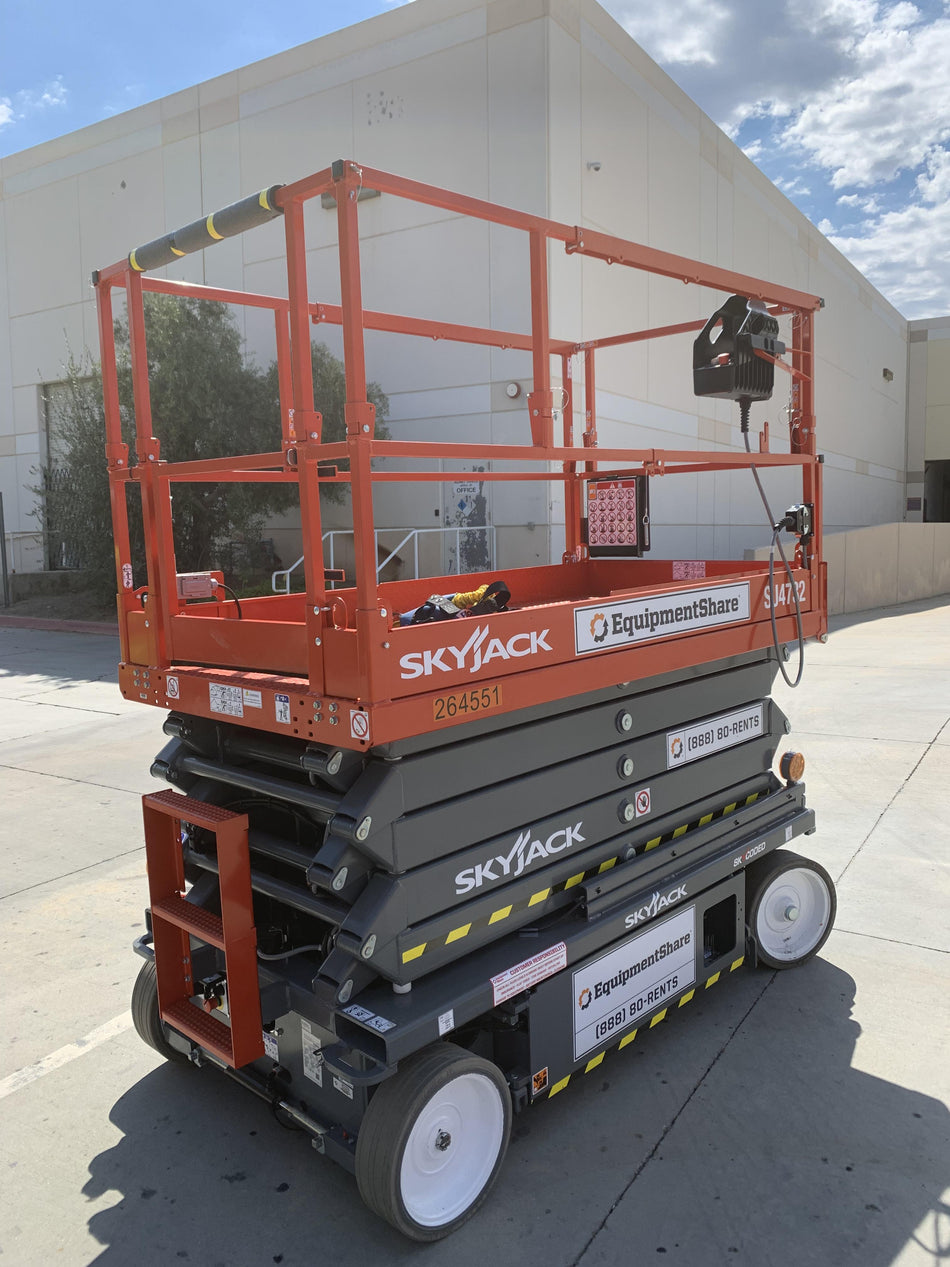 2022 SKYJACK SJ4732