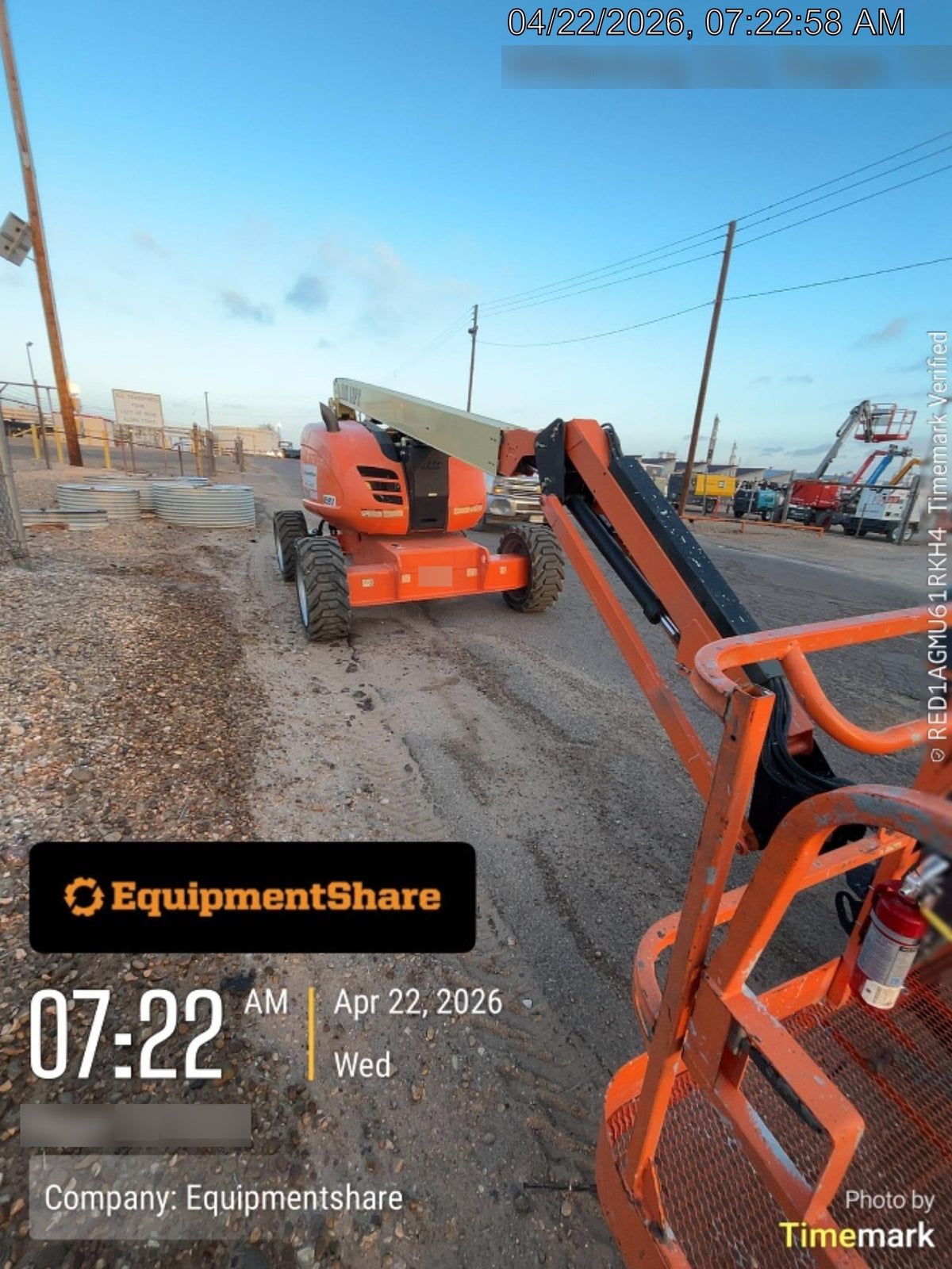 2019 JLG 600AJ