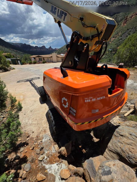 2025 JLG 660SJ