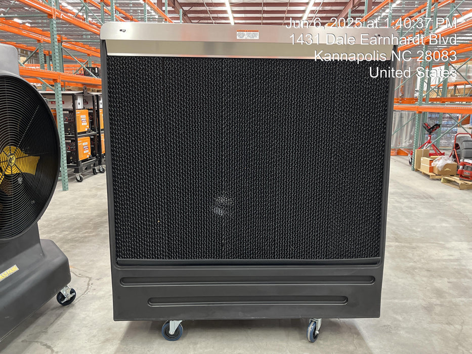 2025 BIG ASS FANS Cool Space 400