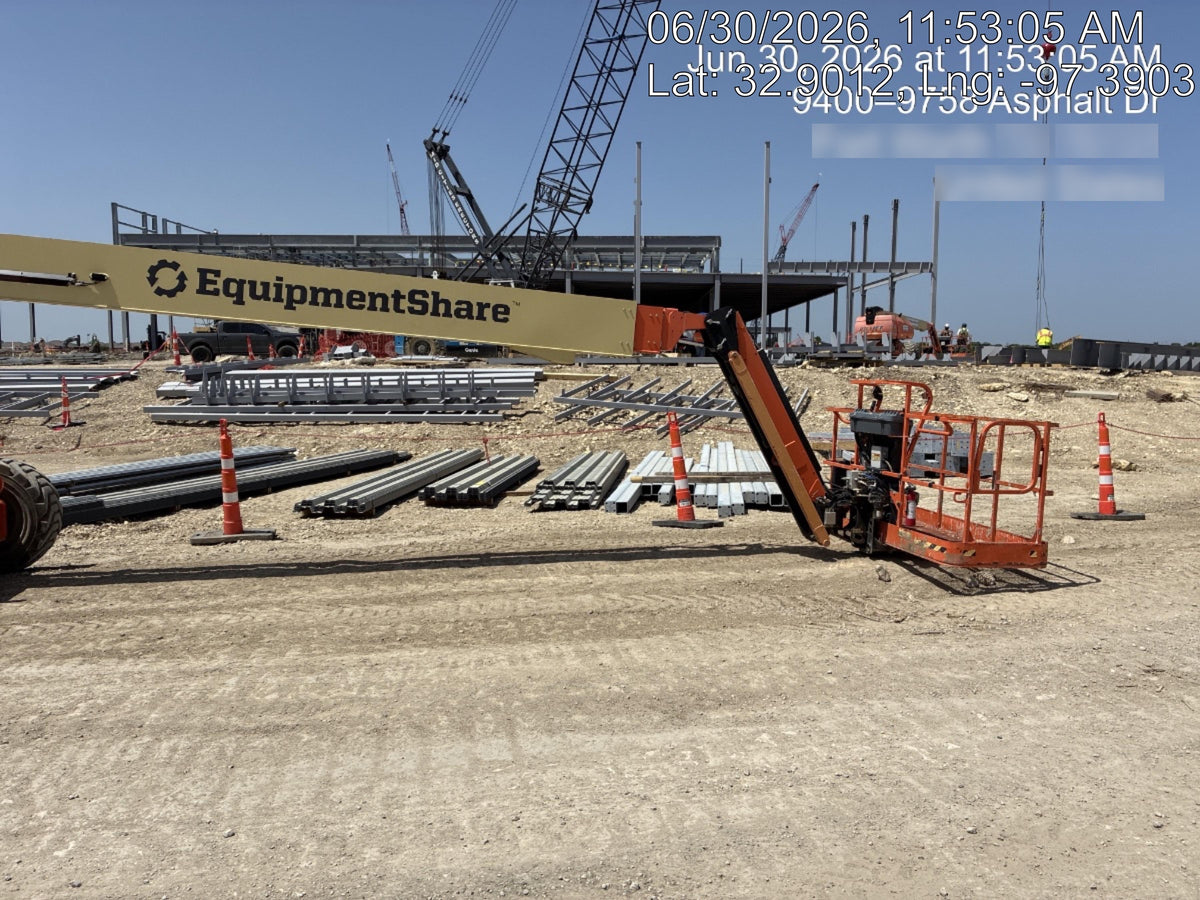 2022 JLG 860SJ