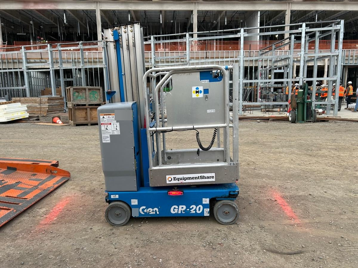 2019 GENIE GR-20