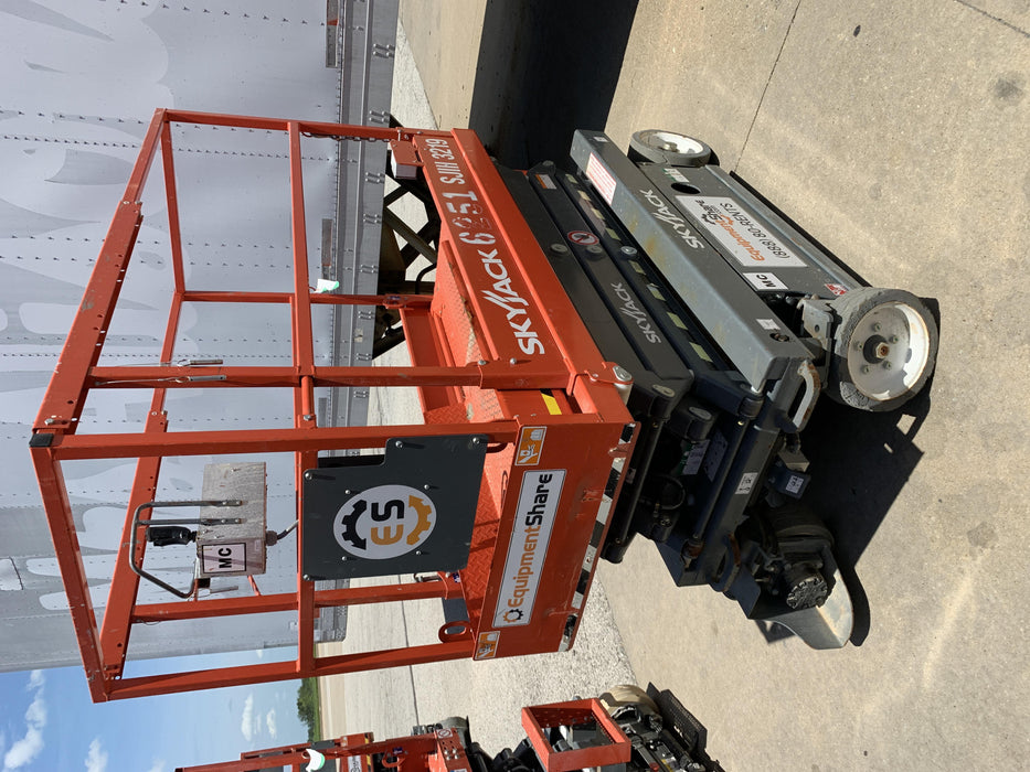 2017 Skyjack SJIII-3219 Skyjack SJ3219, Trojan Battery Set, Extended Warranty 5yr/5k hr