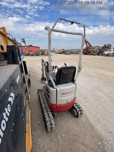 2022 TAKEUCHI TB210R