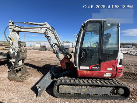 2024 TAKEUCHI TB250-2CR