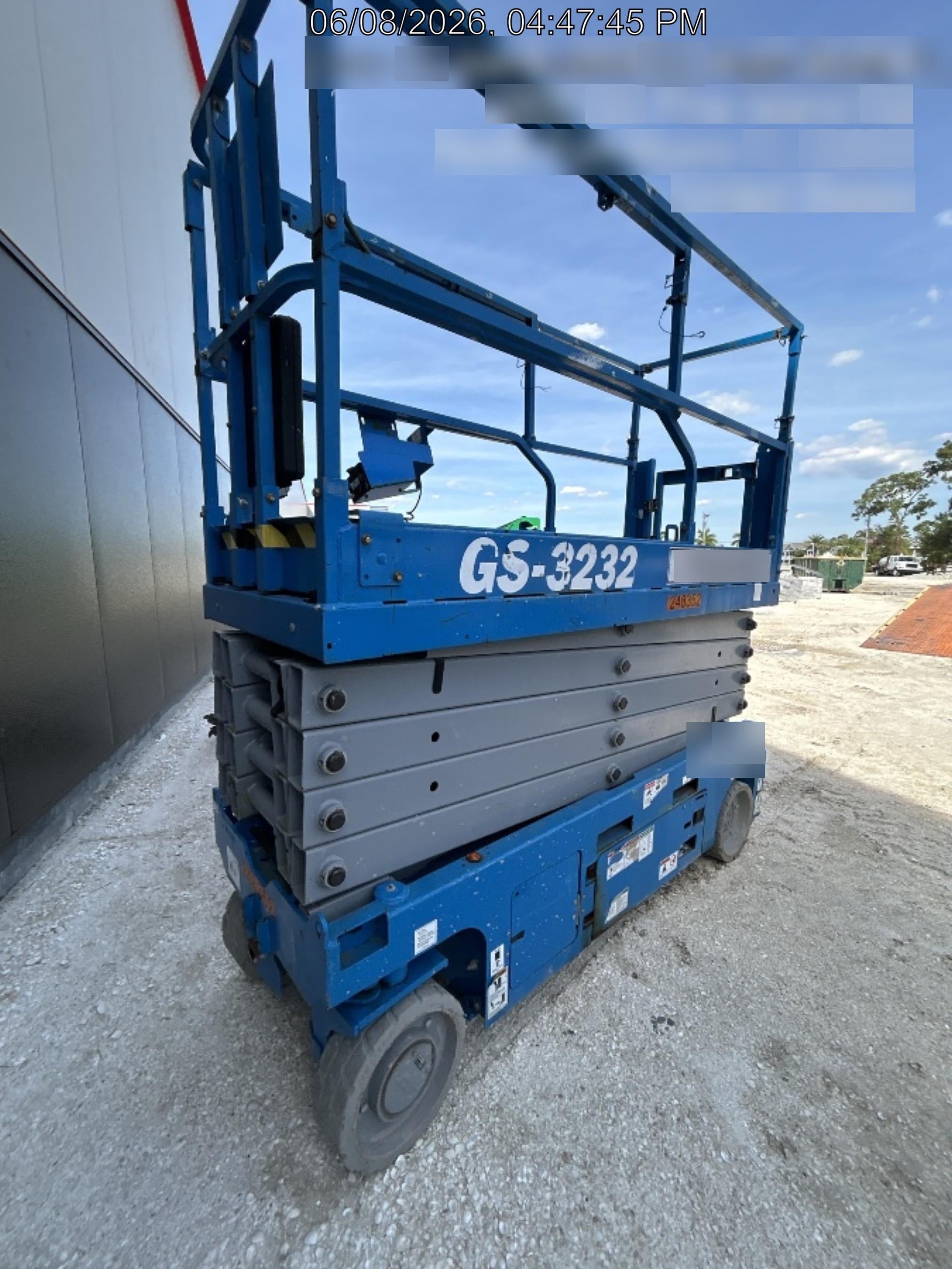 2022 GENIE GS-3232