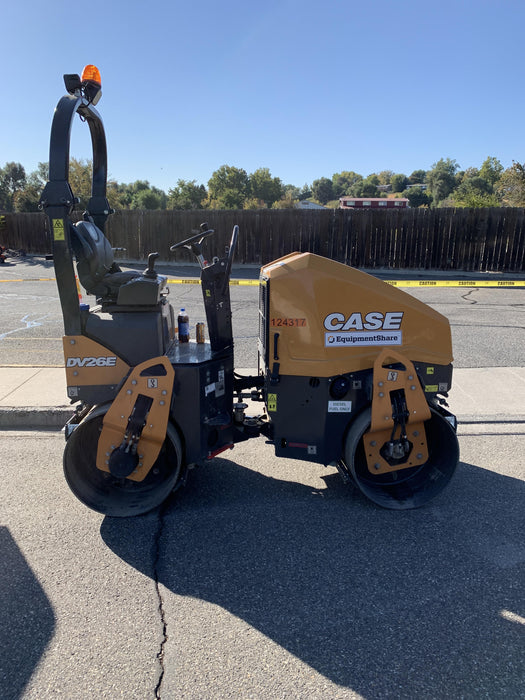 2020 CASE DV26E