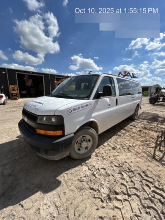 2023 CHEVROLET Express Van - Rental
