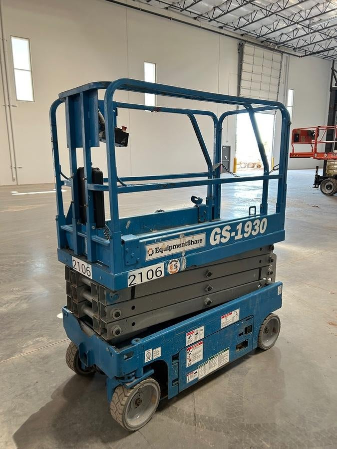 2016 GENIE GS-1930