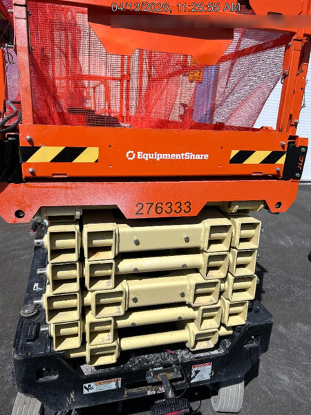 2022 JLG R4045