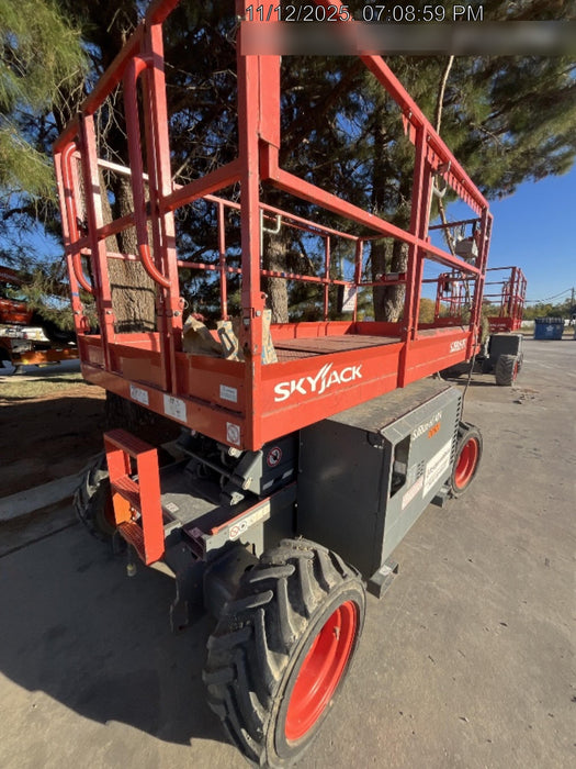 2019 SKYJACK SJ6826 RT