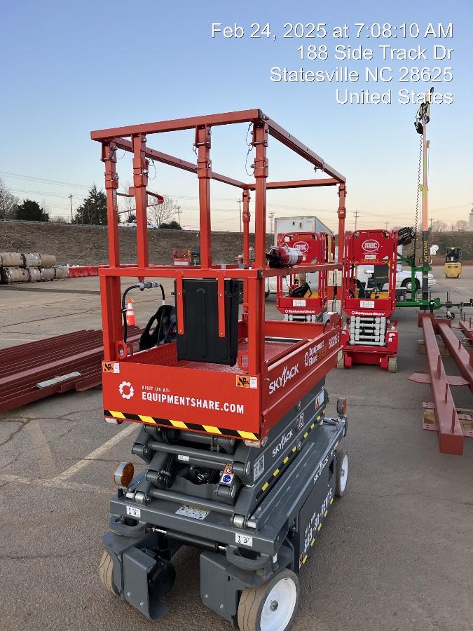 2024 Skyjack SJ3219 Electric Drive, Sld NM Tires, DBcns, RFRails, Power to Platform, T3 + Access Control