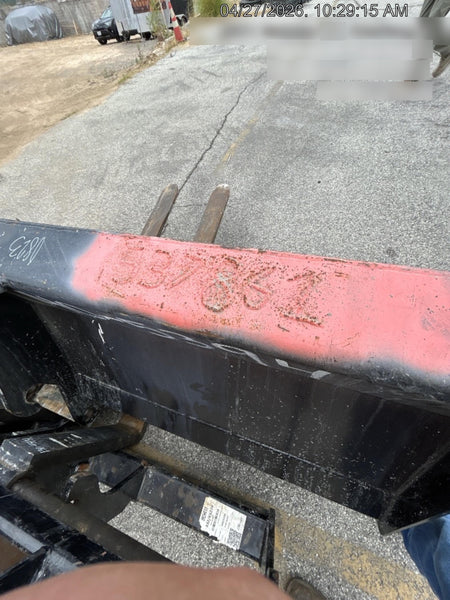 2025 JLG 1001100823