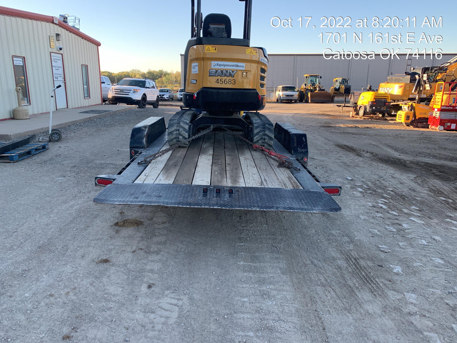 2019 LOADTRAIL Tilt-Deck Rental Trailer