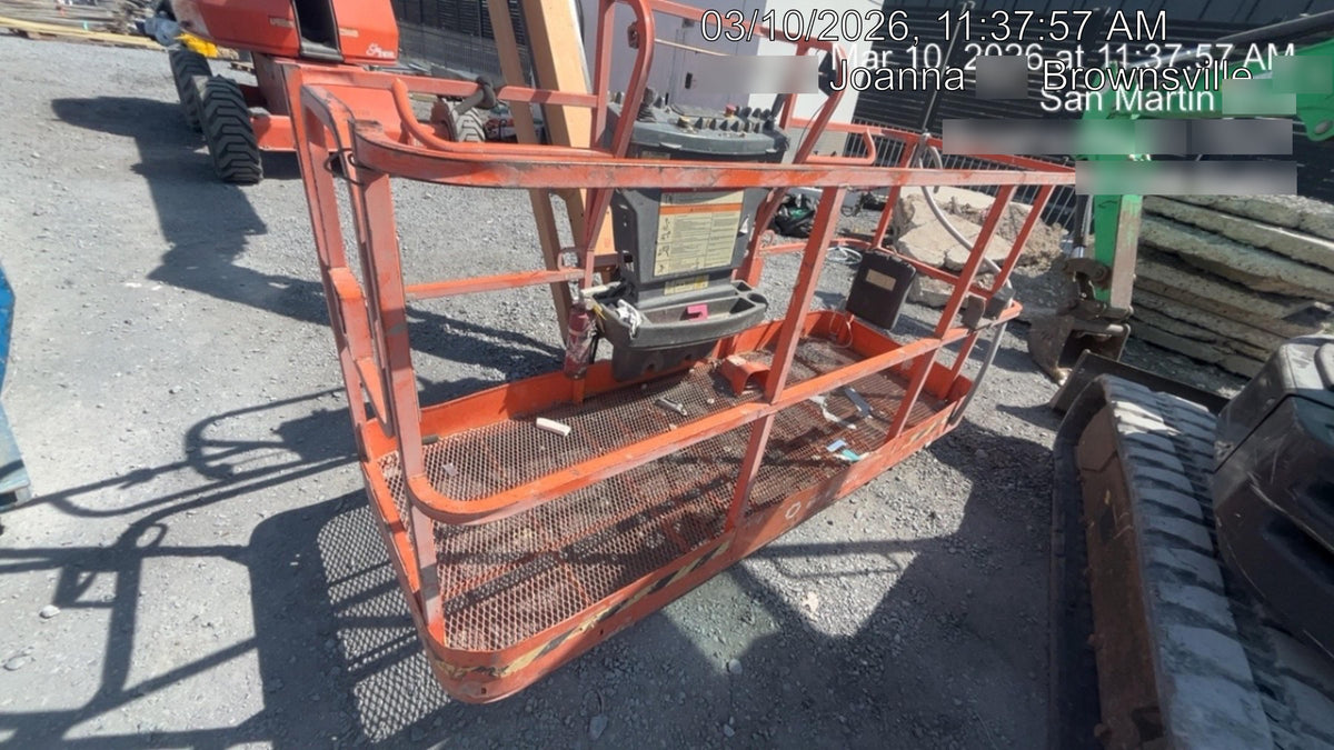 2023 JLG 460SJ