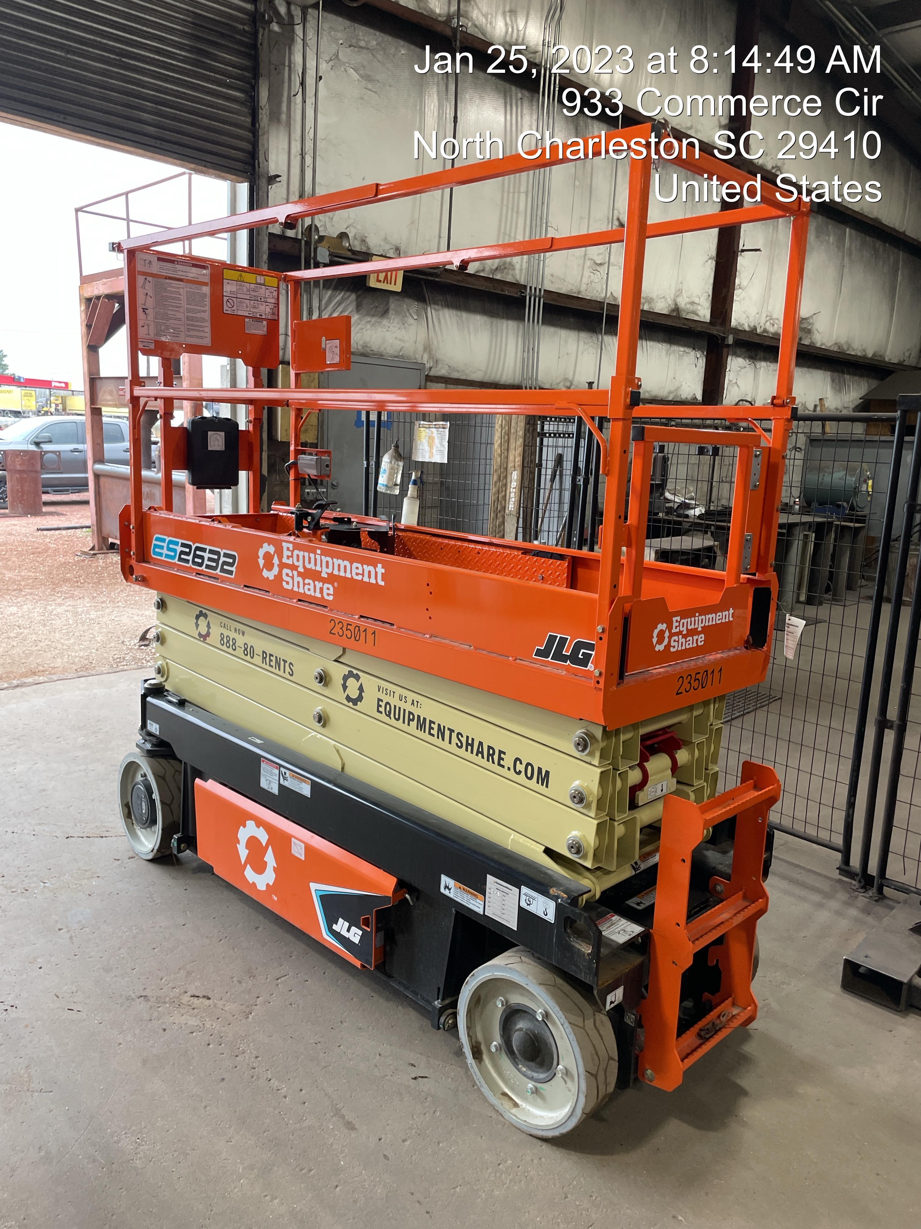 2022 JLG ES2632