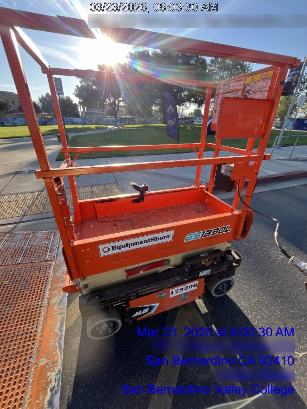2021 JLG ES1330L