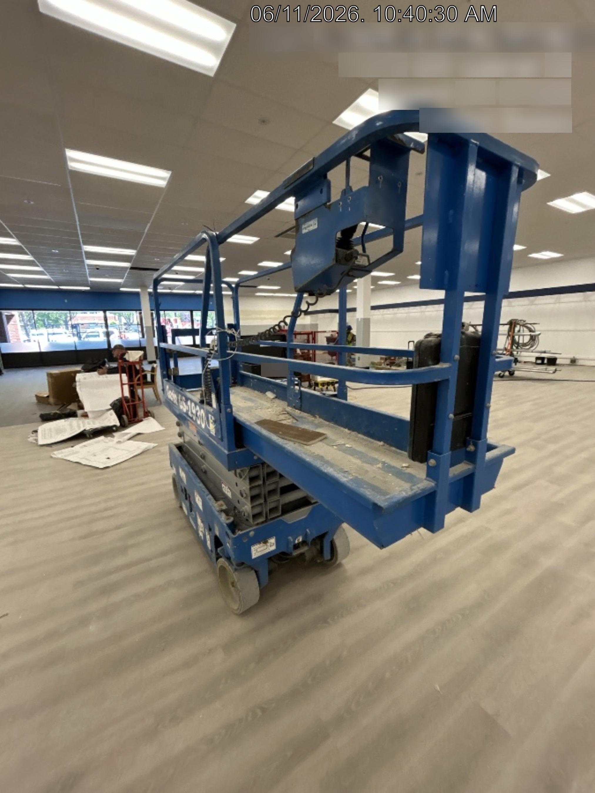 2019 Genie GS-1930 Half Height Swing Gate, 800W Inverter