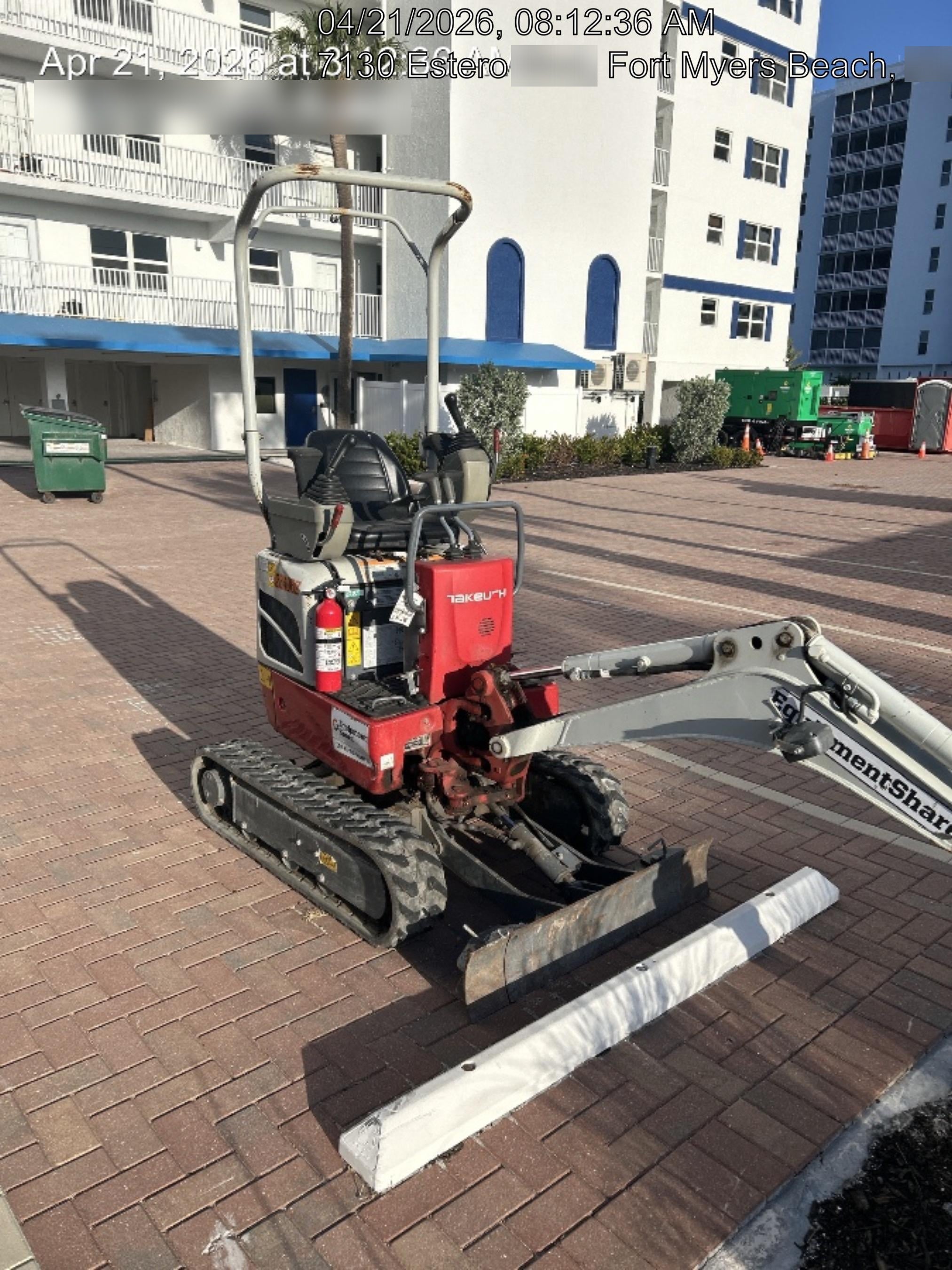 2022 TAKEUCHI TB210R