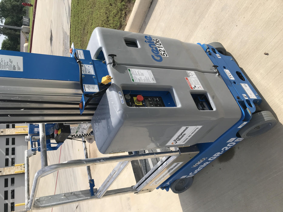 2019 GENIE GR-20