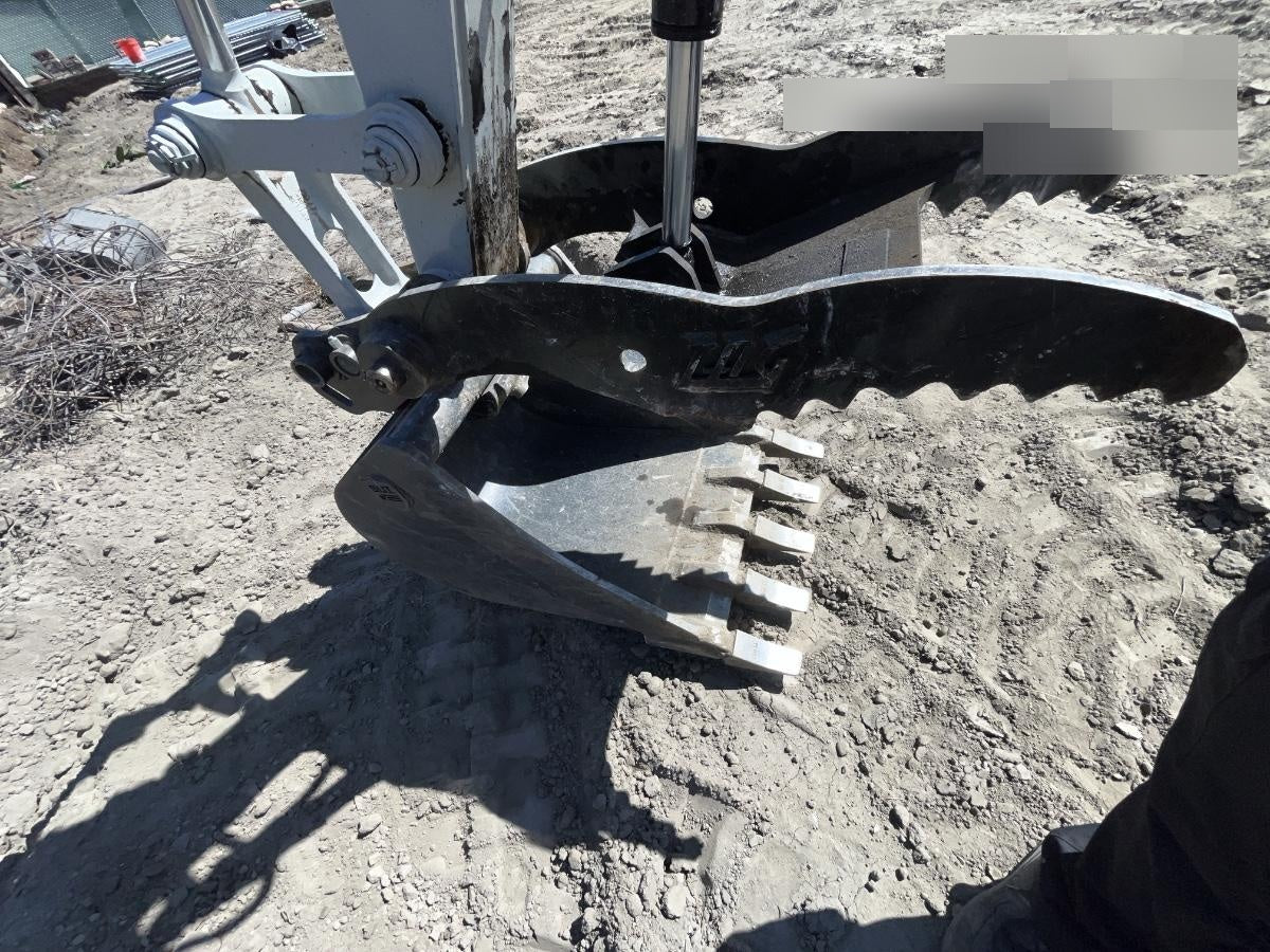 2025 STEEL UNLIMITED 24" HD Digging Bucket - 77k-85k