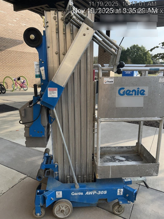 2020 GENIE AWP-30S
