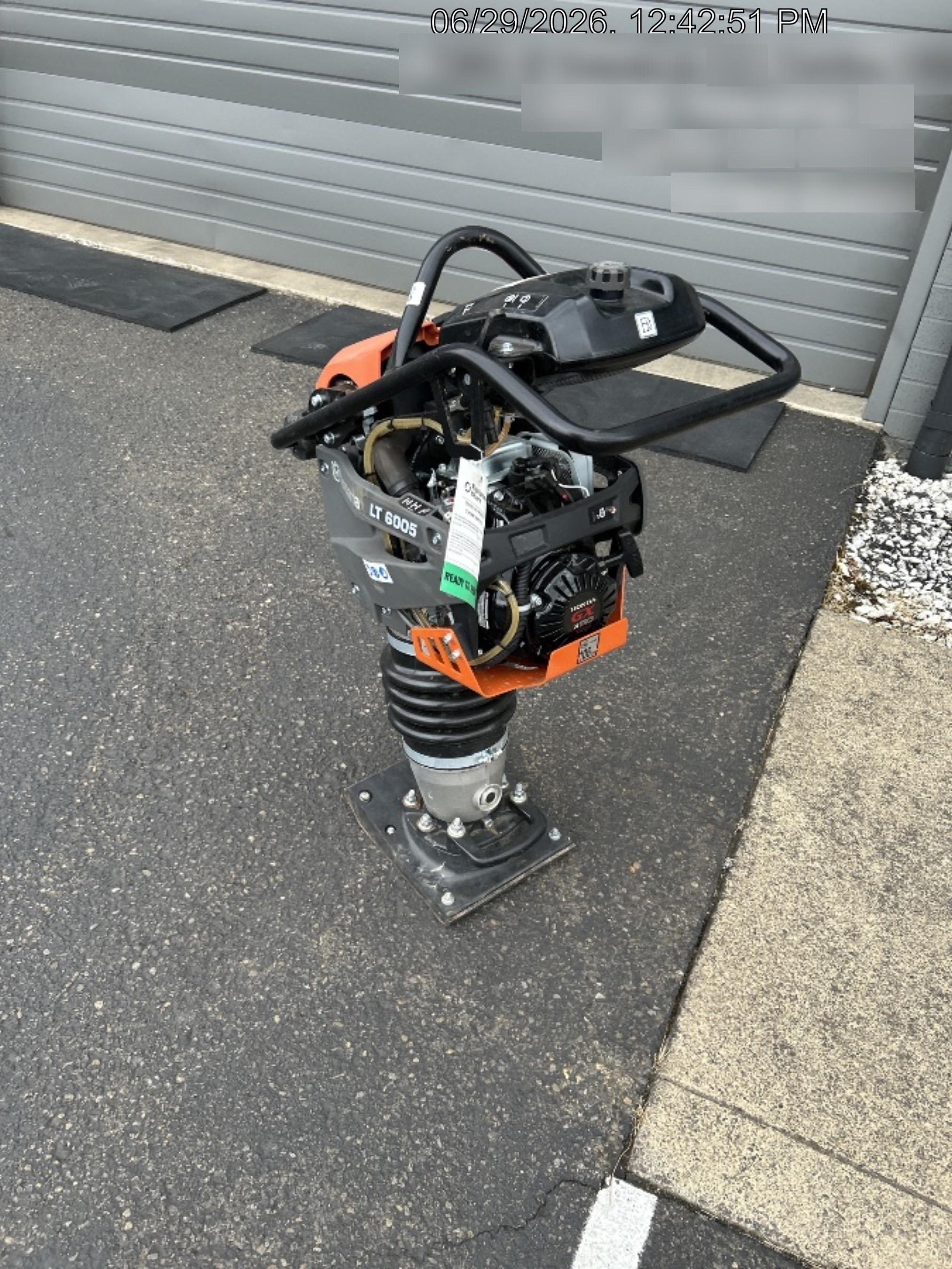 2024 HUSQVARNA LT6005