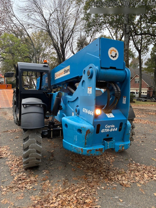 2018 GENIE GTH-844