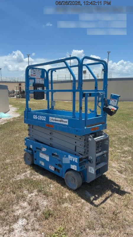 2024 GENIE GS-1932