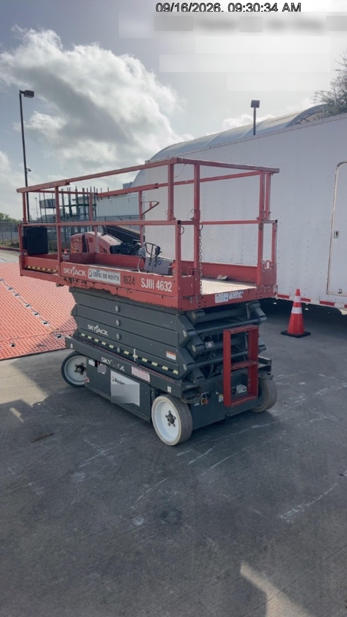 2016 Skyjack SJIII-4632 Skyjack SJ4632 Scissor Lift
