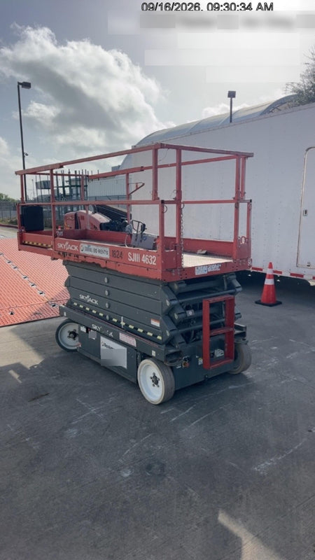 2016 Skyjack SJIII-4632 Skyjack SJ4632 Scissor Lift