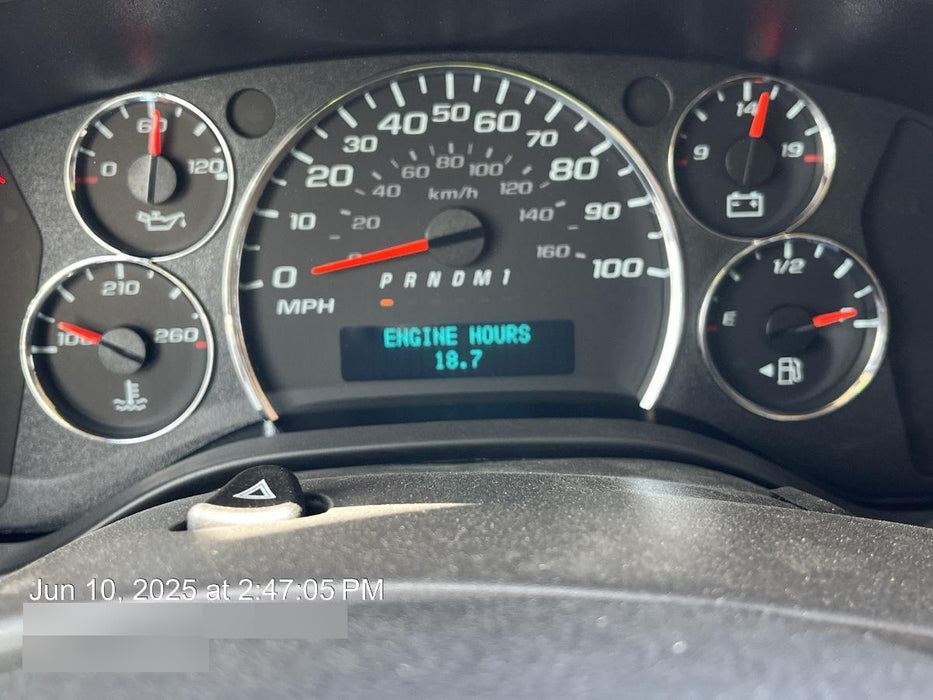 2025 CHEVROLET Express Van - Rental