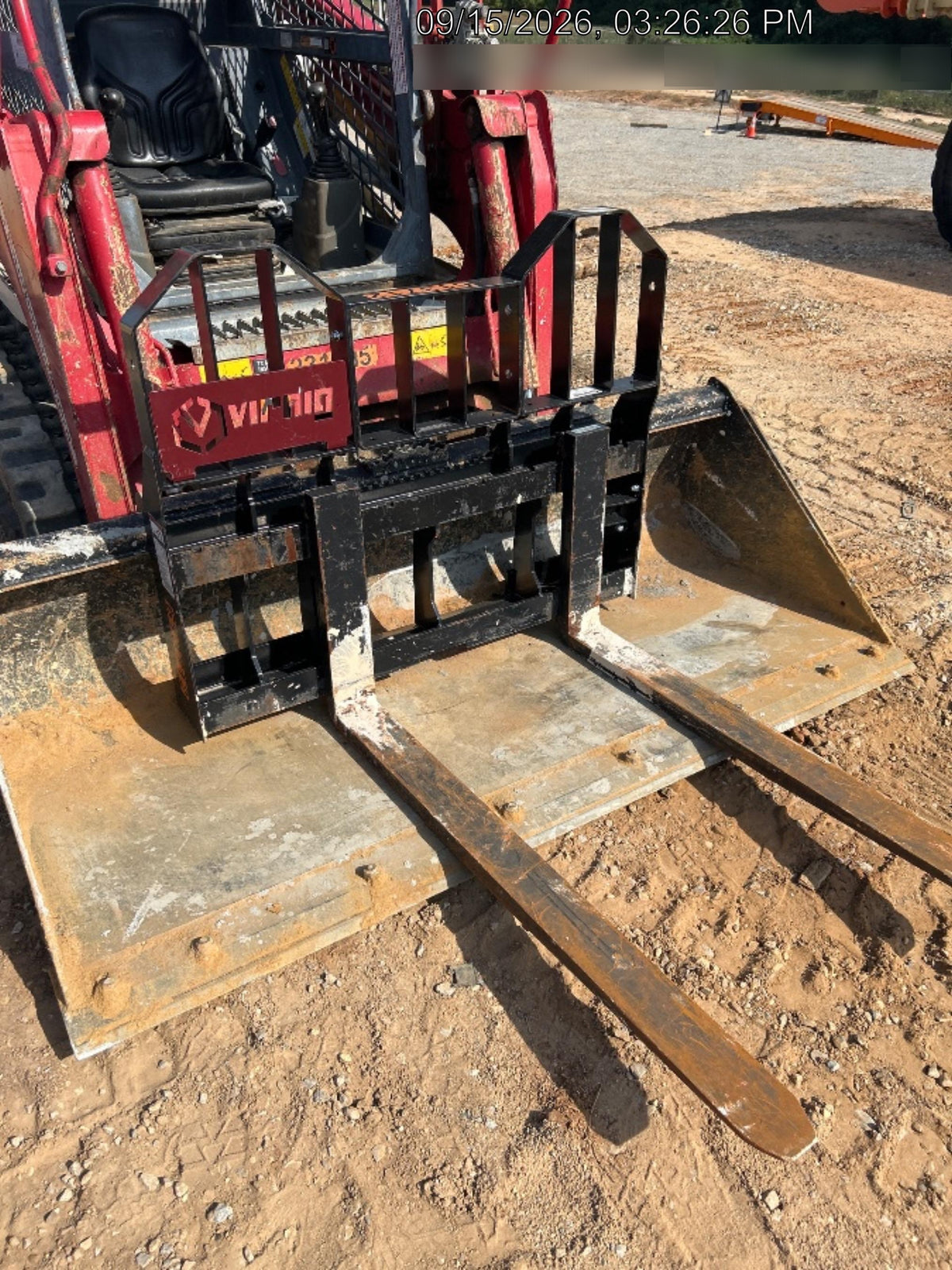 2025 VIRNIG 48" Pallet Forks - Virnig