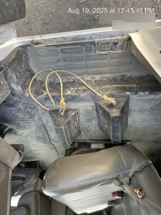 2025 CHEVROLET Express Van - Rental