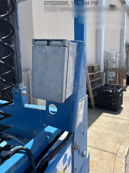 2023 GENIE GS-2632