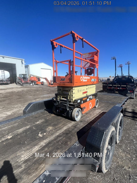 2024 JLG ES1932